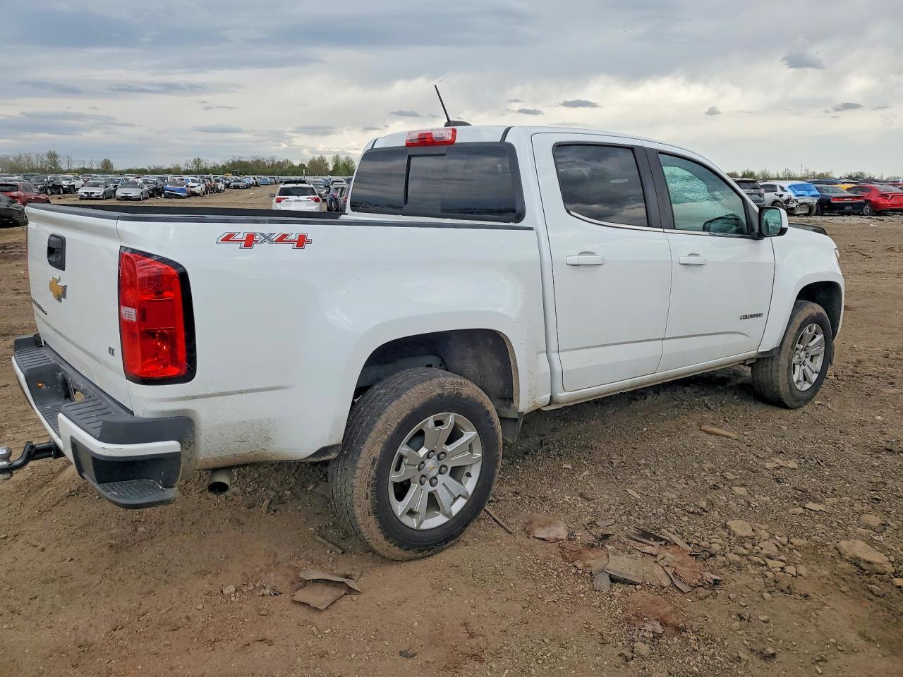 2019 Chevrolet Colorado Lt - Image 3