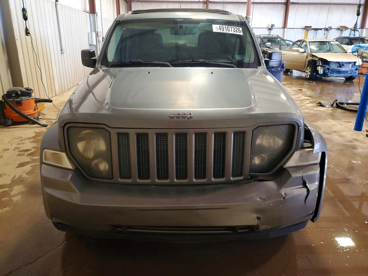 2012 Jeep Liberty Sport - Image 5
