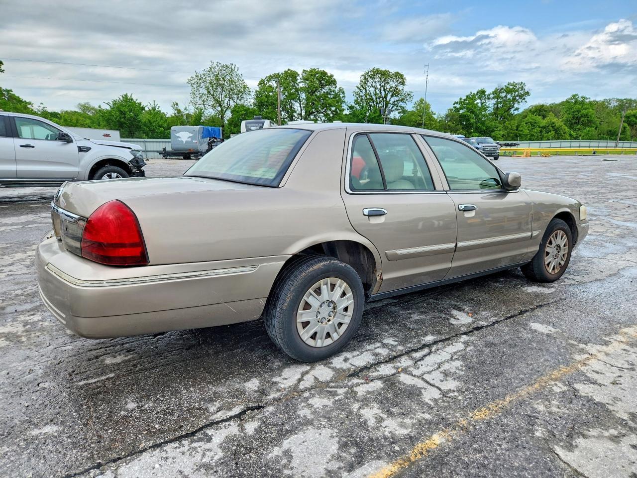 2006 Mercury Grand Marquis Gs - Image 3