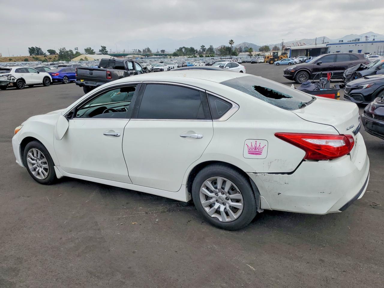 2017 Nissan Altima 2.5 S - Фото 2