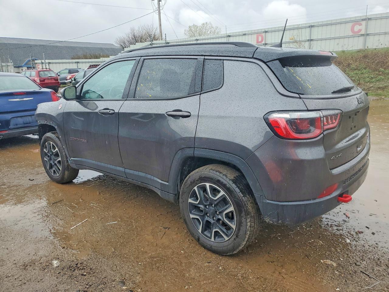 2020 Jeep Compass Trailhawk - Фото 2
