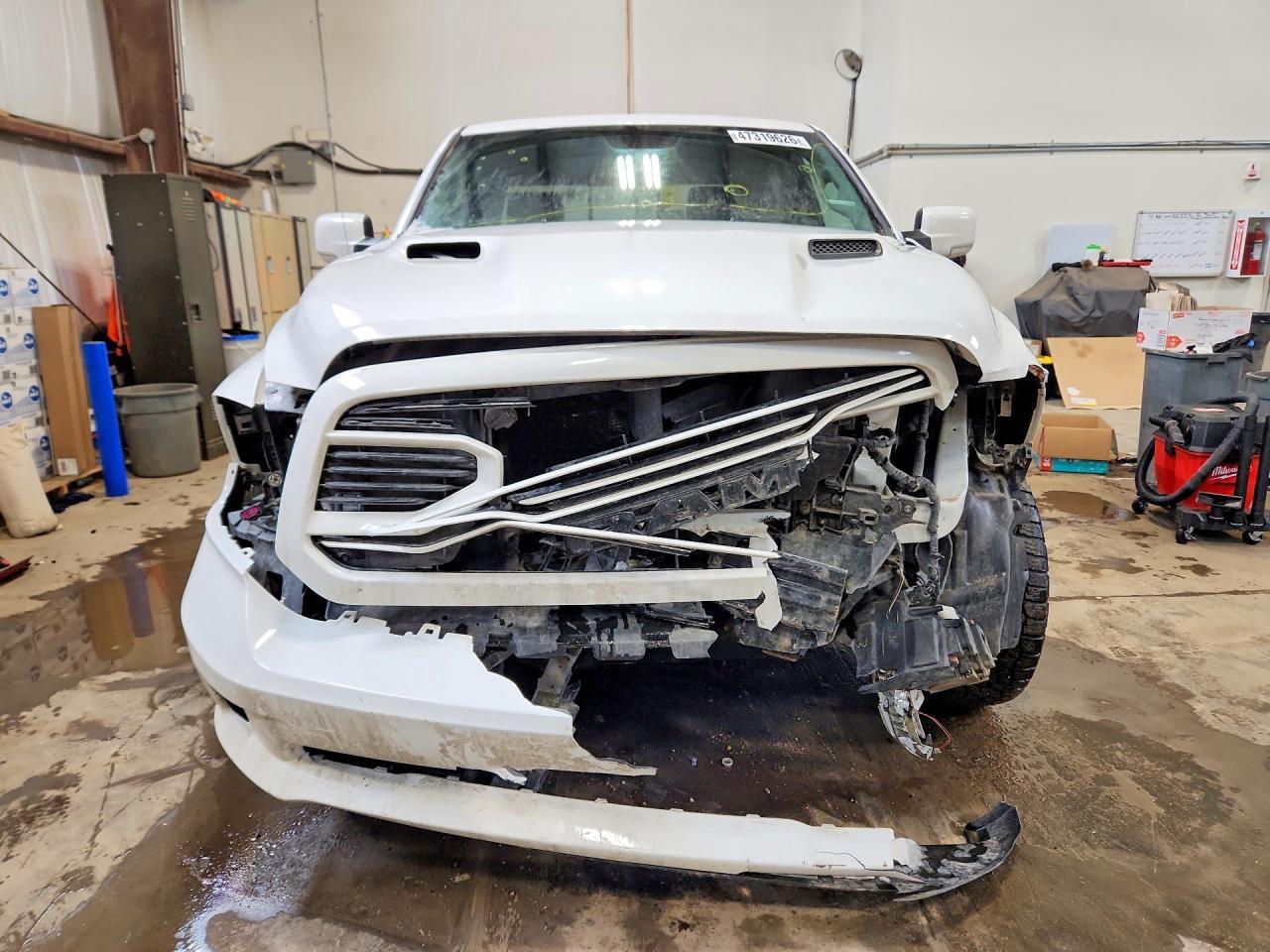 2018 Ram 1500 Sport - Фото 5