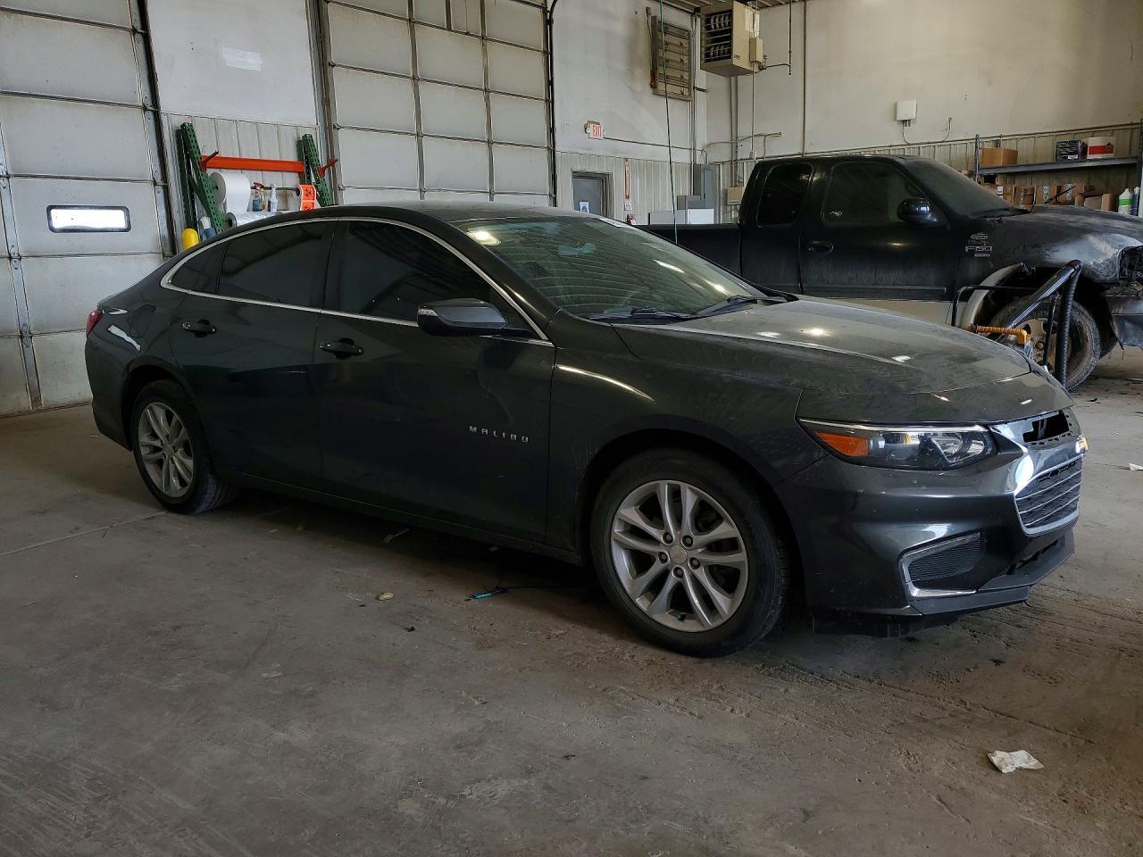 2017 Chevrolet Malibu Lt - Фото 4