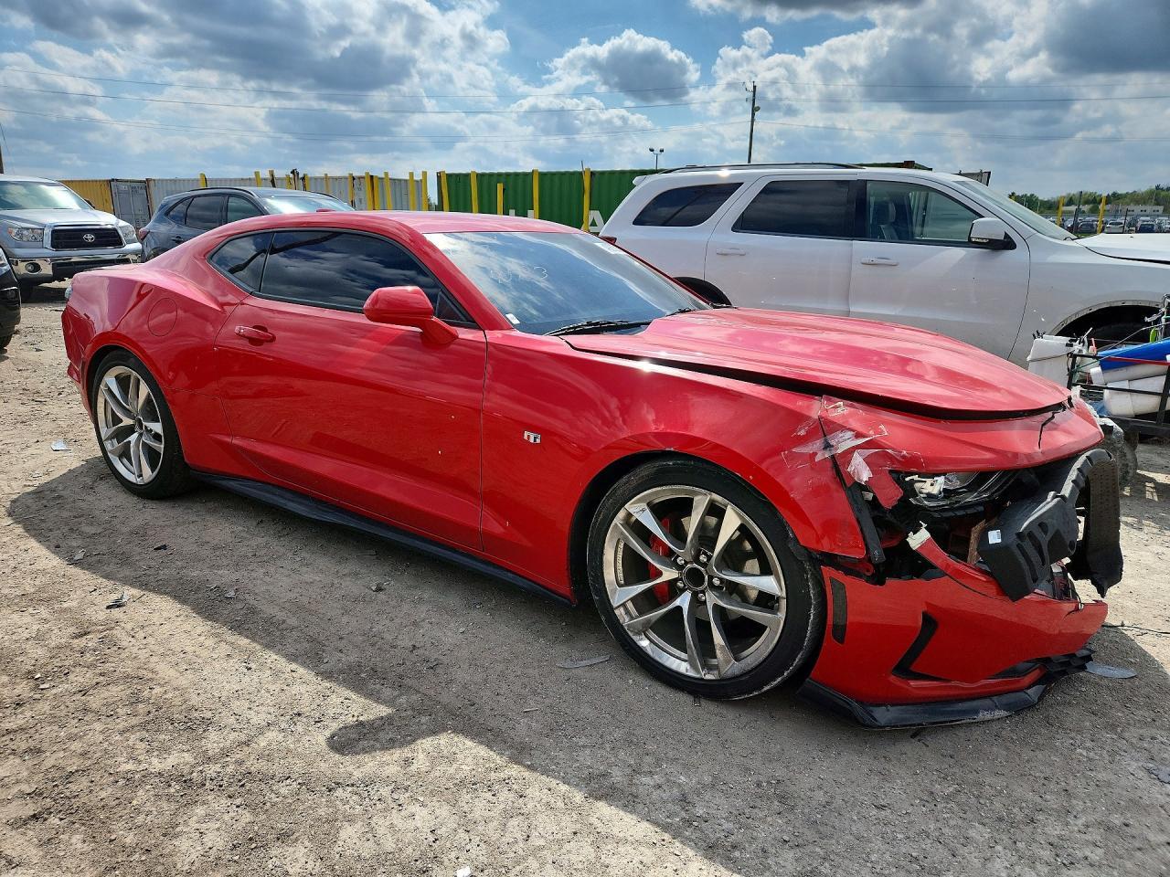 2021 Chevrolet Camaro Ls - Фото 4
