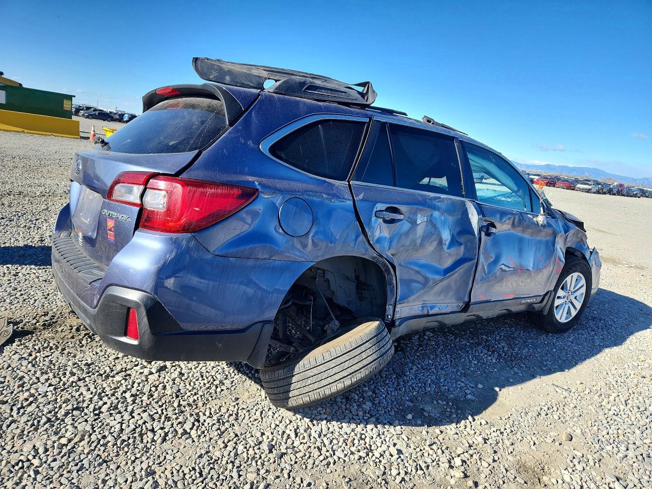 2018 Subaru Outback 2.5I Premium - Image 3