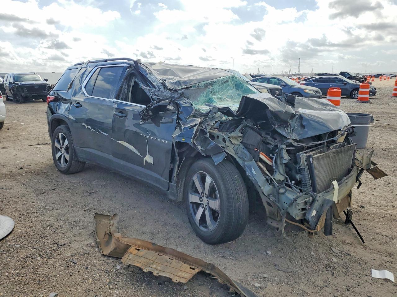2019 Chevrolet Traverse Lt - Image 4