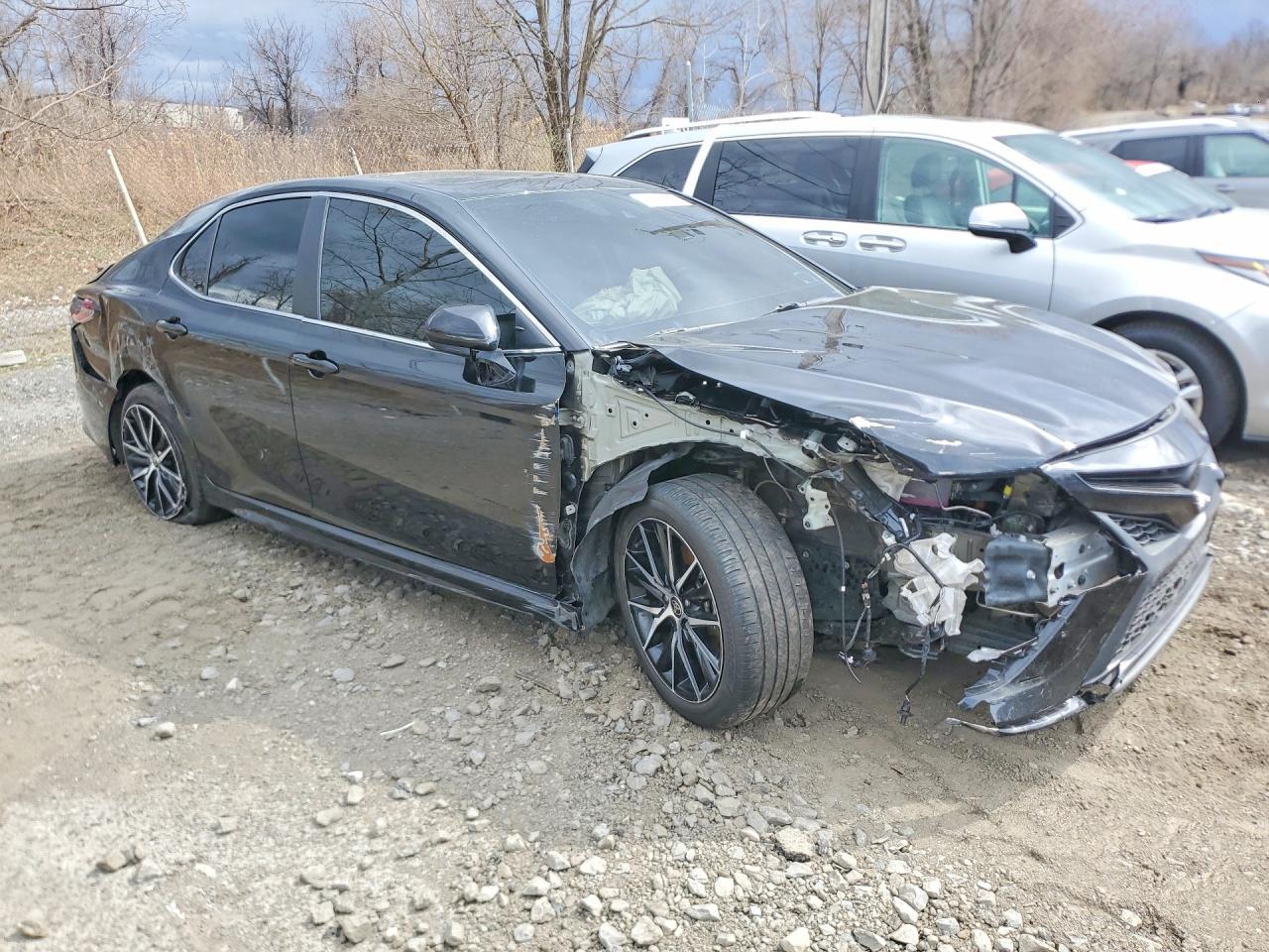 2023 Toyota Camry Fwd Hybrid 4D Se - Image 4