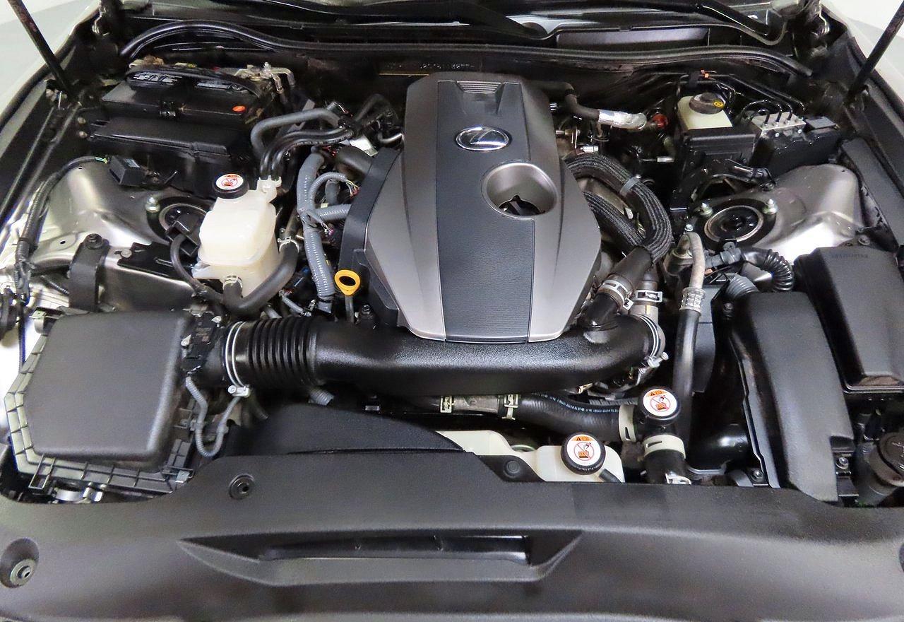 2021 Lexus Is 300 Base - Image 7