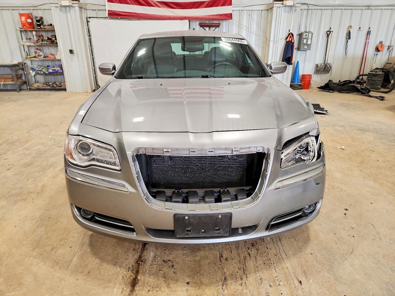 2014 Chrysler 300 - Фото 5