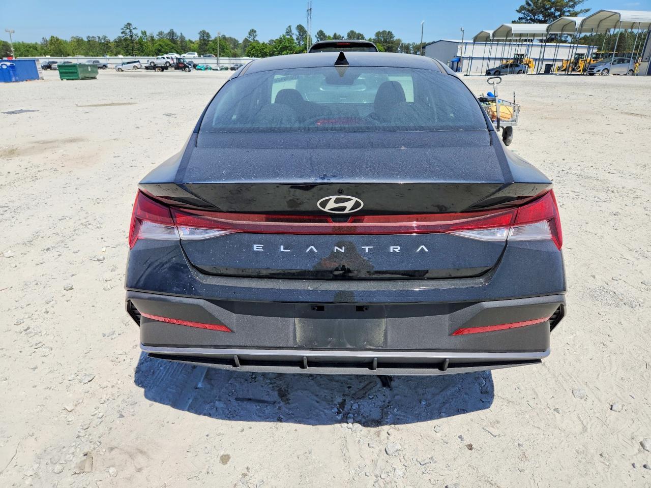 2026 Hyundai Elantra Se - Фото 6