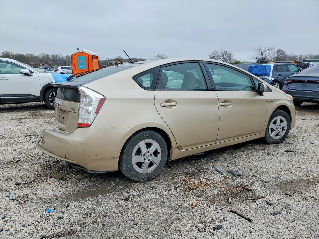 2010 Toyota Prius Iii - Фото 3