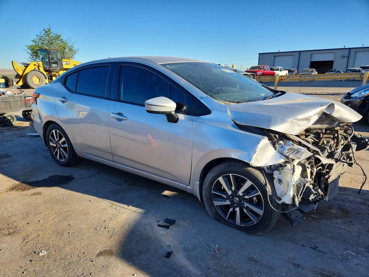 2021 Nissan Versa Sv - Фото 4