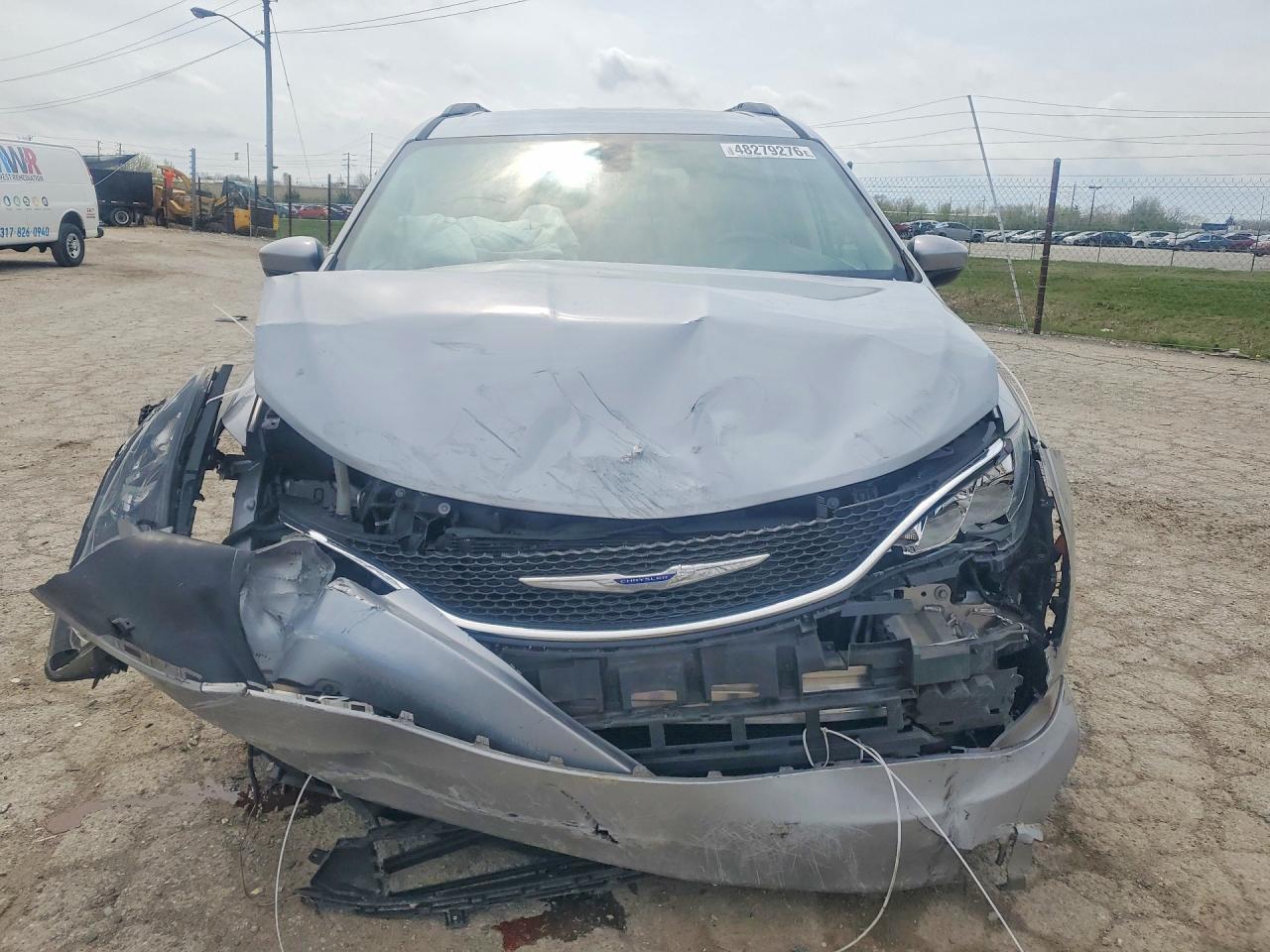 2018 Chrysler Pacifica - Image 5