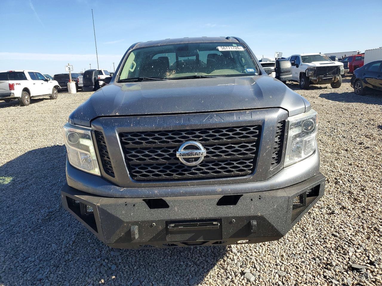 2019 Nissan Titan Xd Pro-4X - Image 5