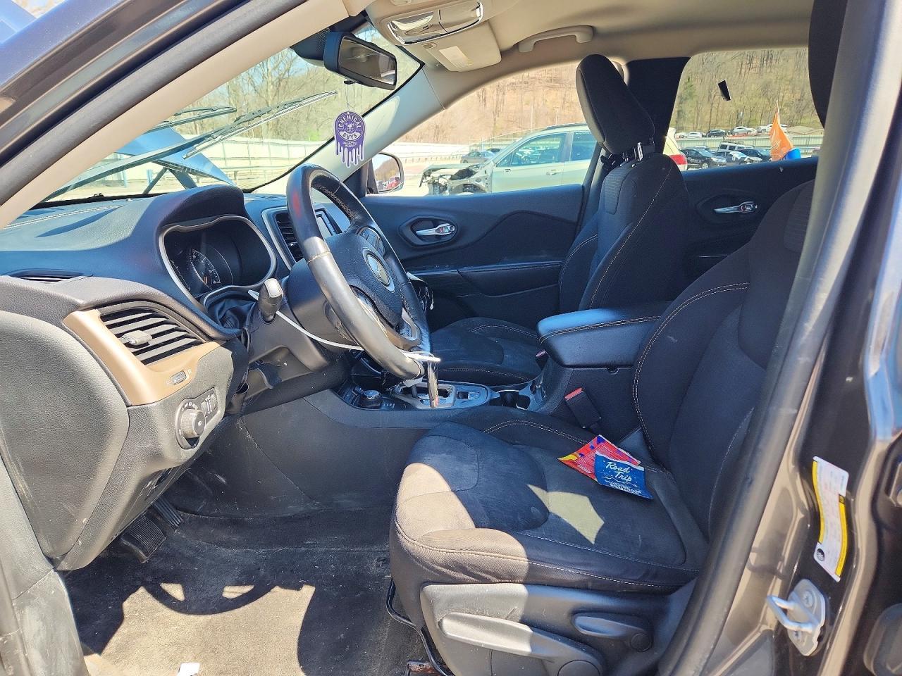 2015 Jeep Cherokee Latitude - Фото 7