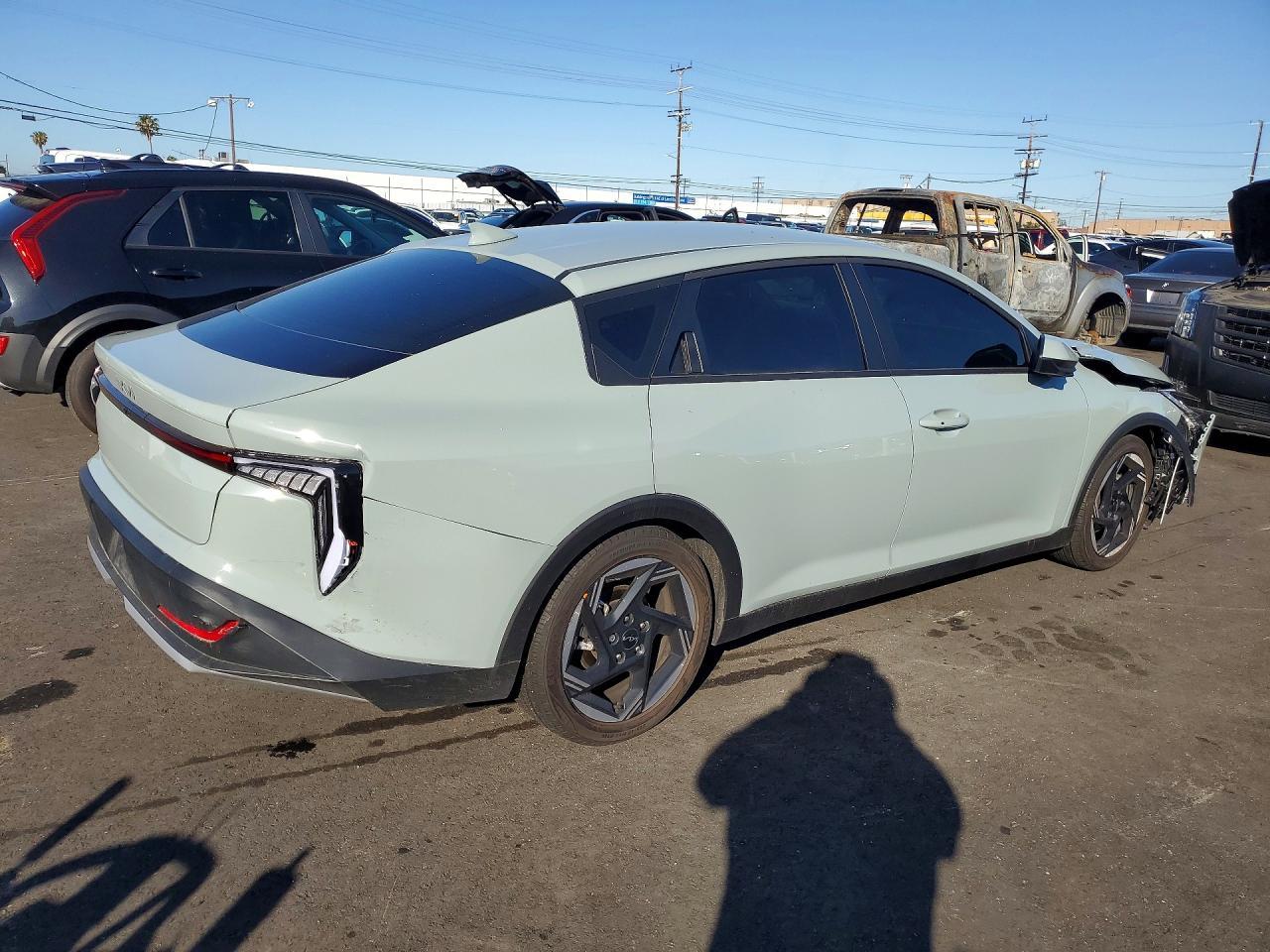 2025 Kia K4 Ex - Image 3