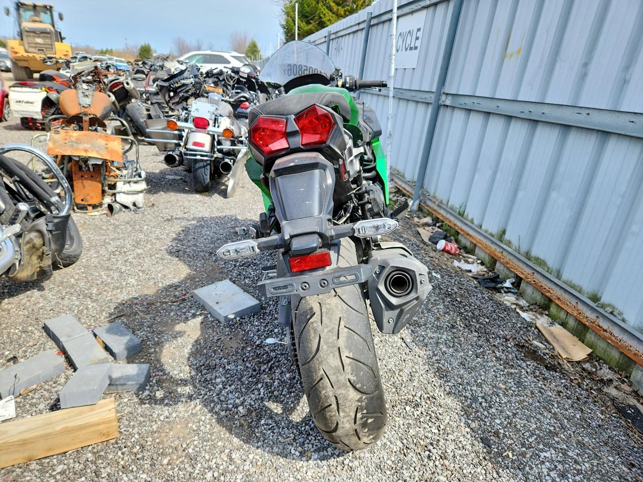 2023 Kawasaki Zx1002 R - Image 4