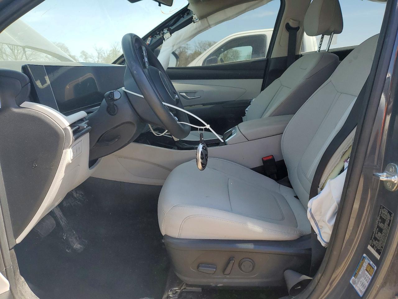 2025 Hyundai Tucson Sel - Image 7