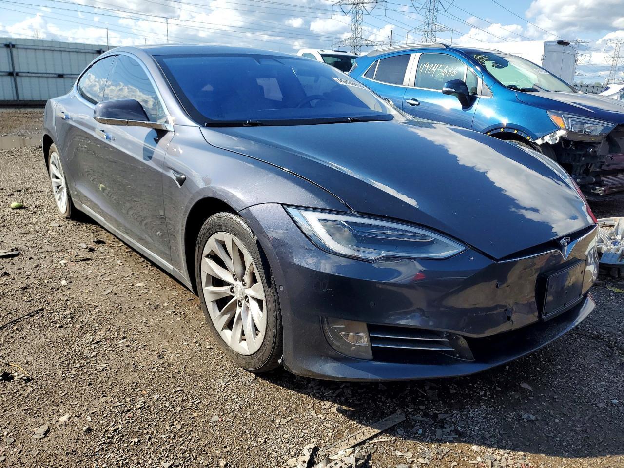 2017 Tesla Model S - Фото 4