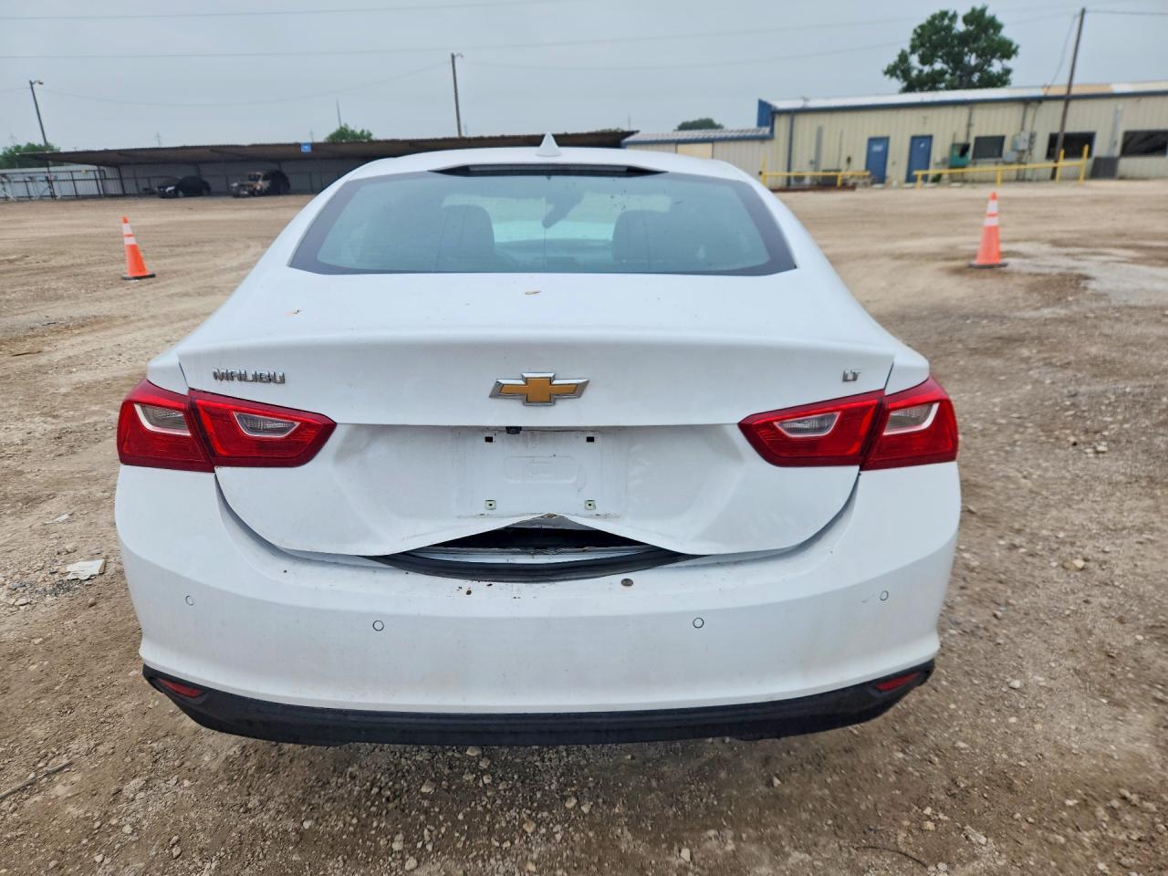 2025 Chevrolet Malibu Lt - Фото 6