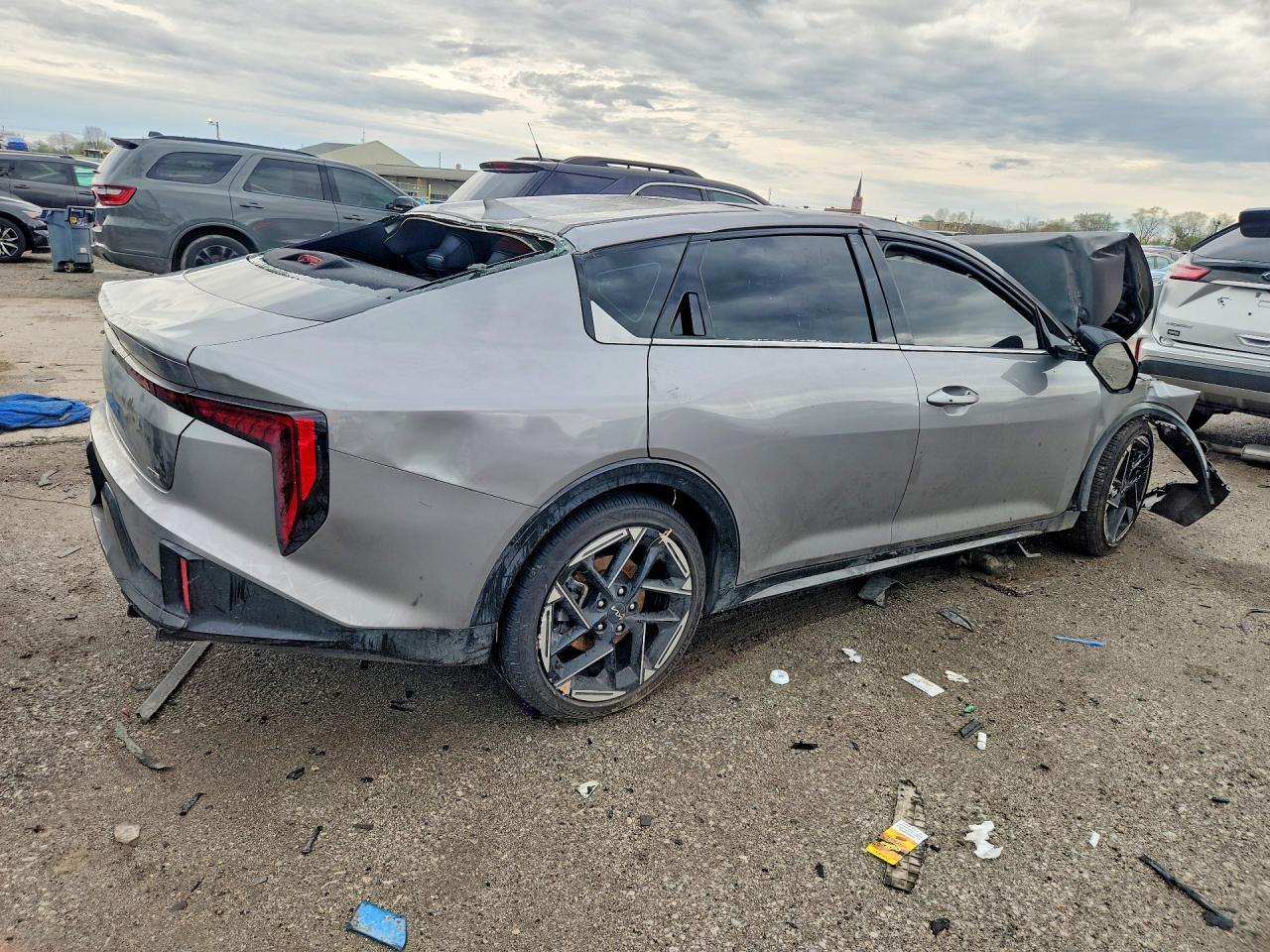 2025 Kia K4 Gt Line - Фото 3