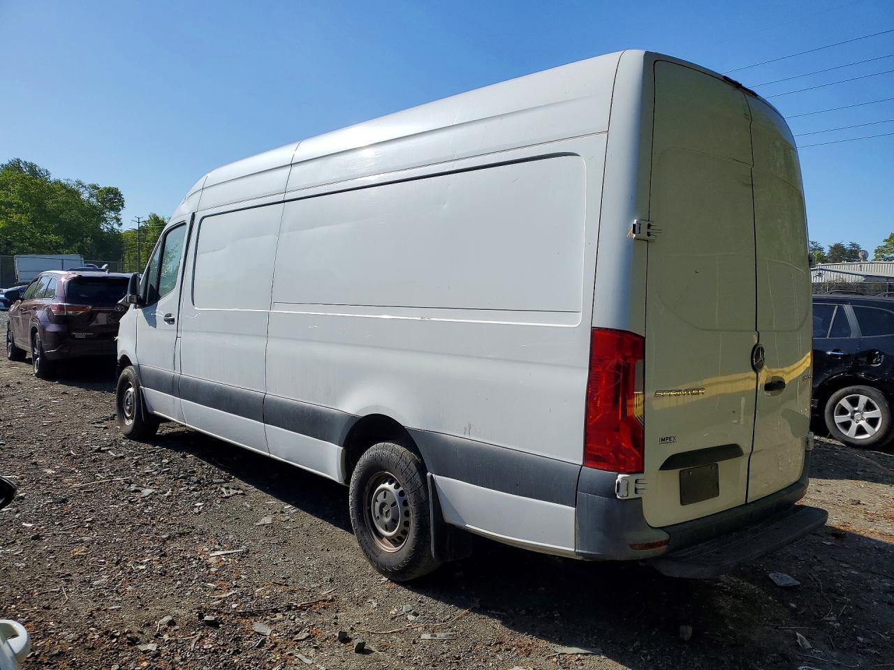 2022 Mercedes-Benz Sprinter 2500 - Фото 2