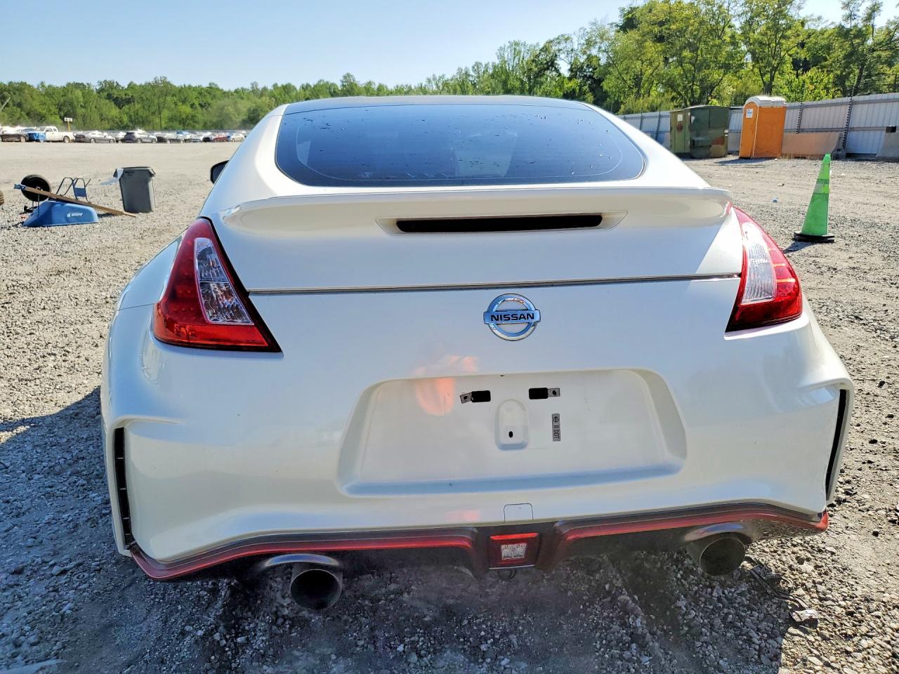 2015 Nissan 370Z Base - Image 6