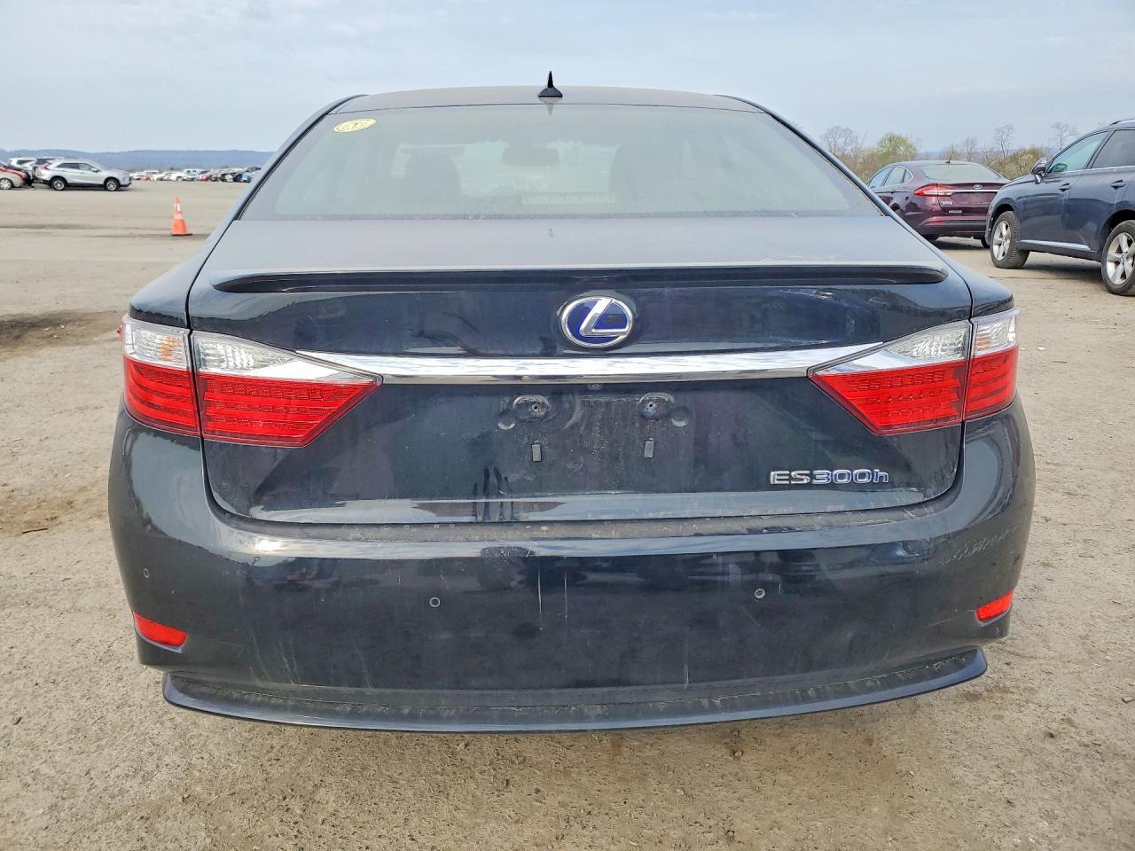 2014 Lexus Es - Image 6