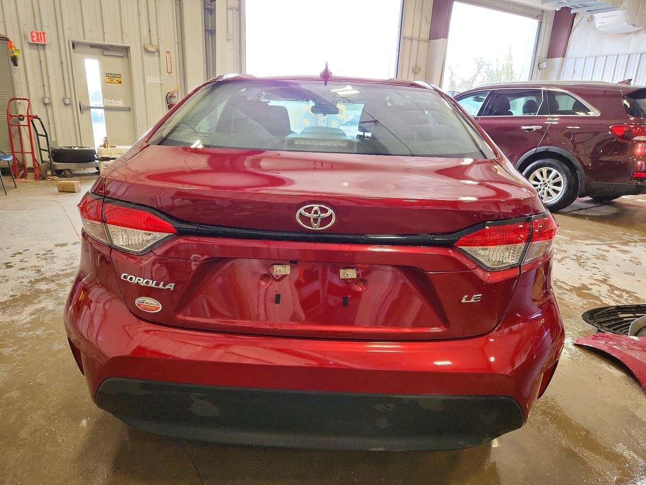 2025 Toyota Corolla Le - Фото 6