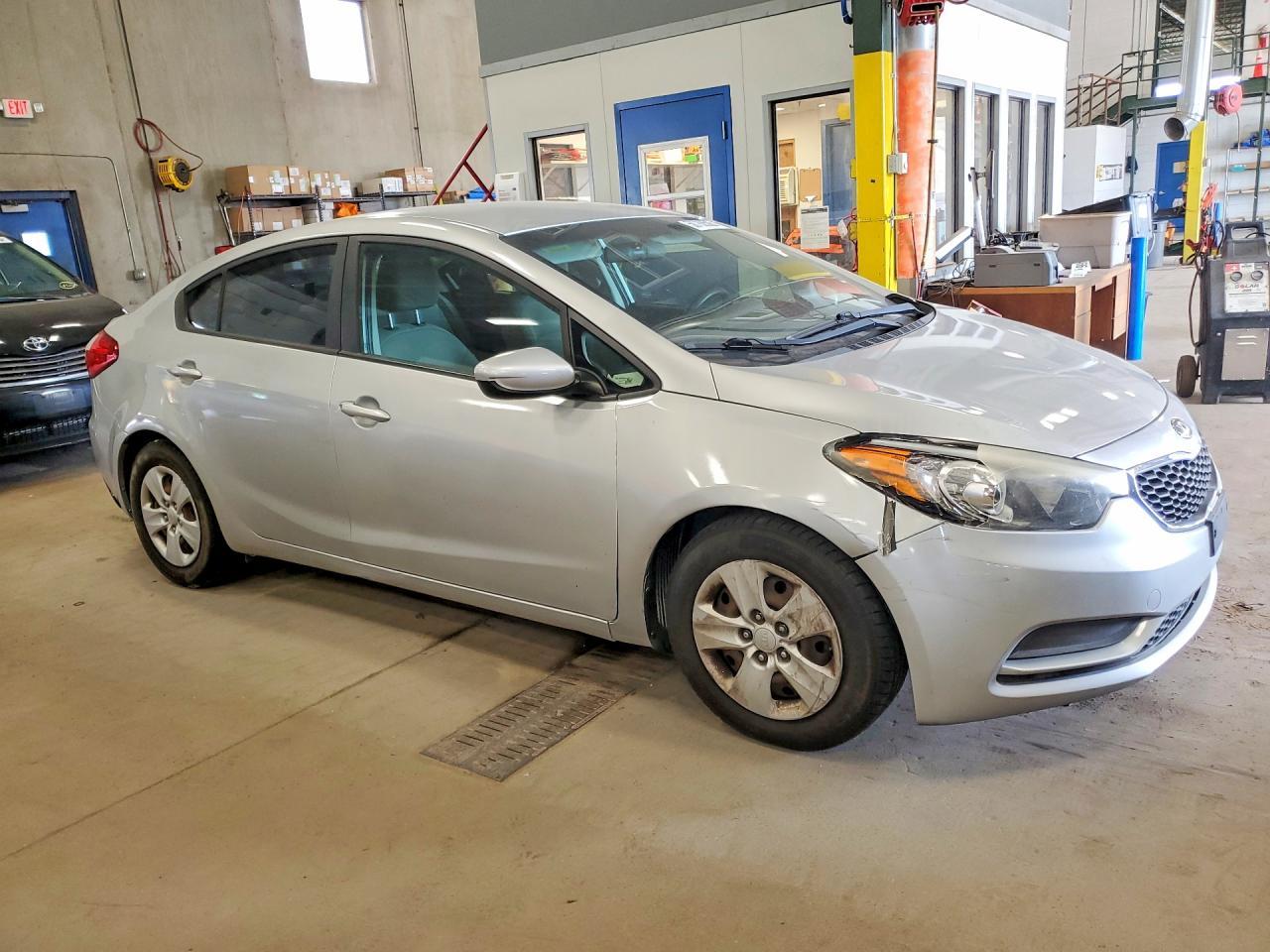 2015 Kia Forte Lx - Image 4