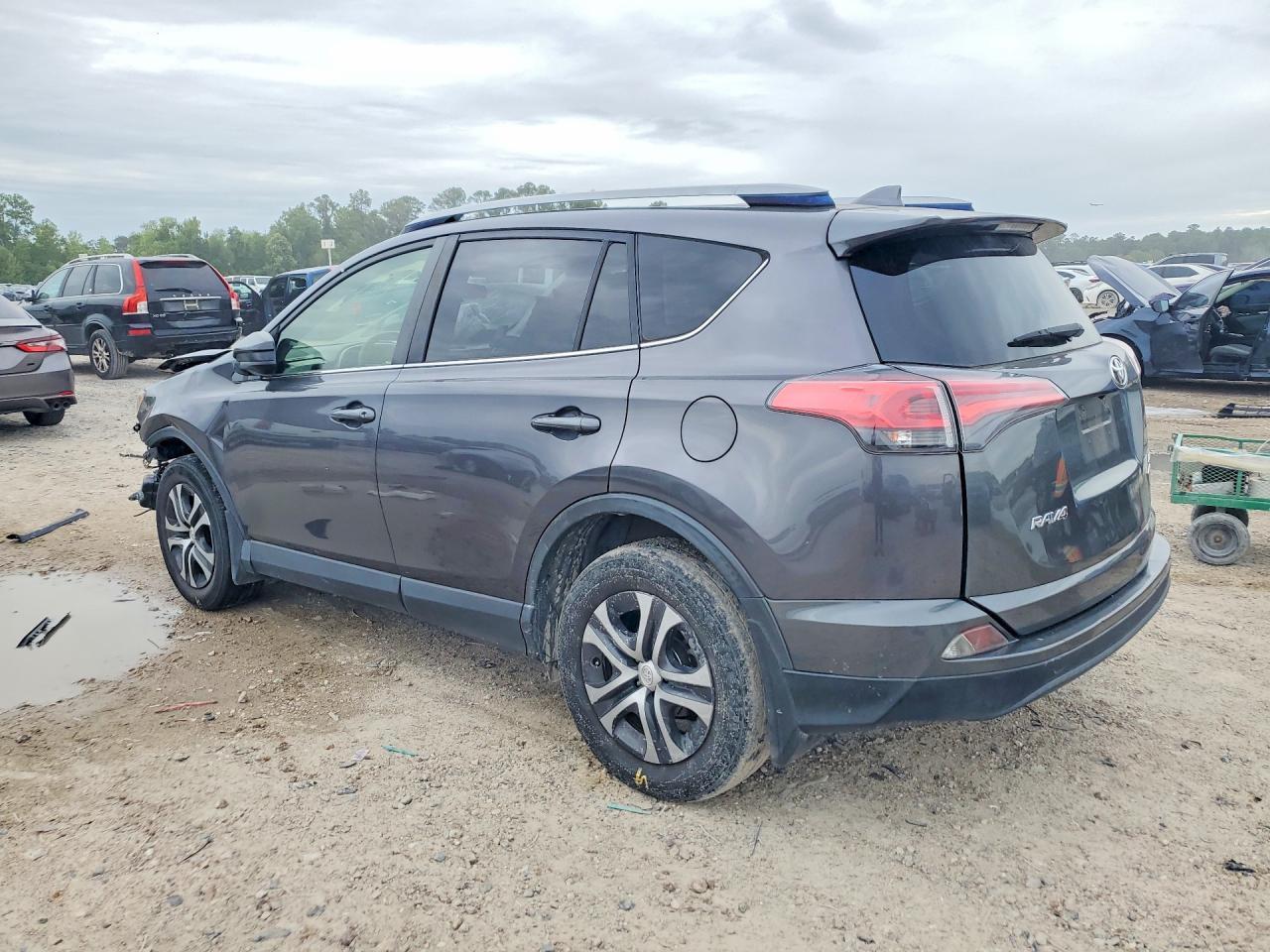 2018 Toyota Rav4 Le - Фото 2