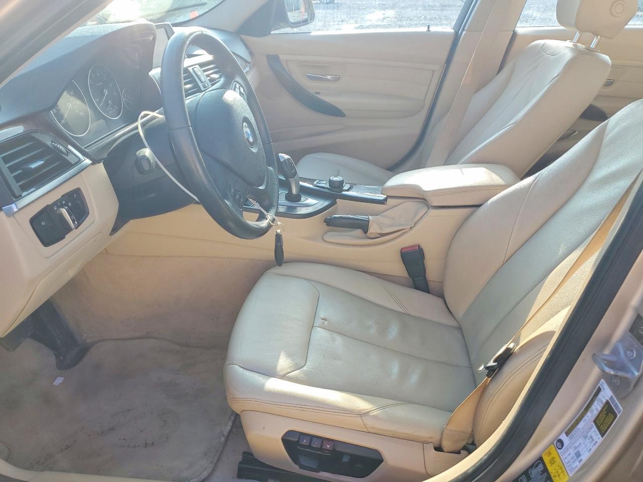 2013 BMW 328 Xi Sulev - Image 7