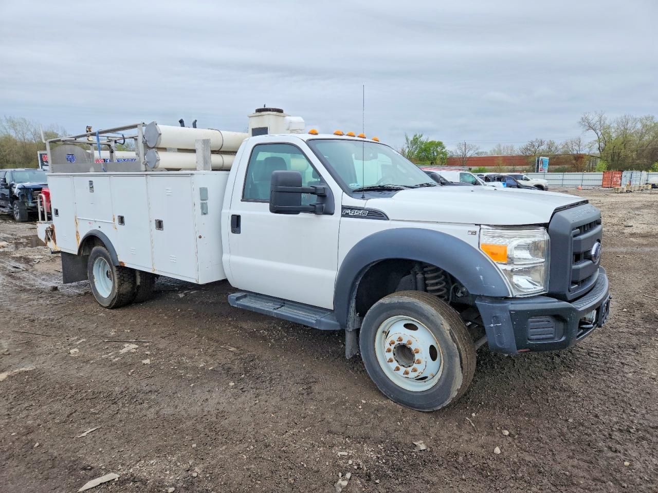 2013 Ford F450 Super Duty Bucket Truck