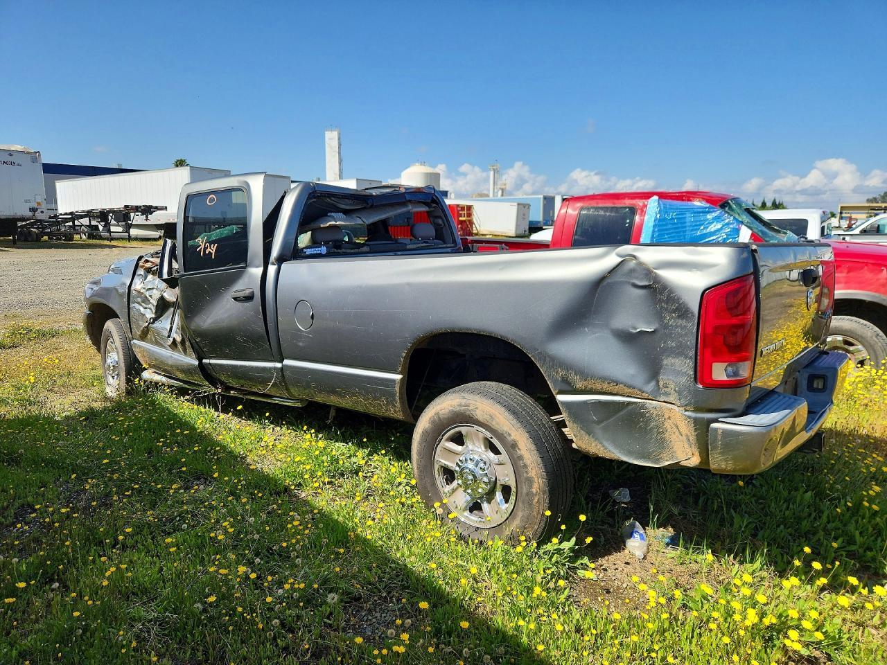 2005 Dodge Ram 3500 St - Image 2