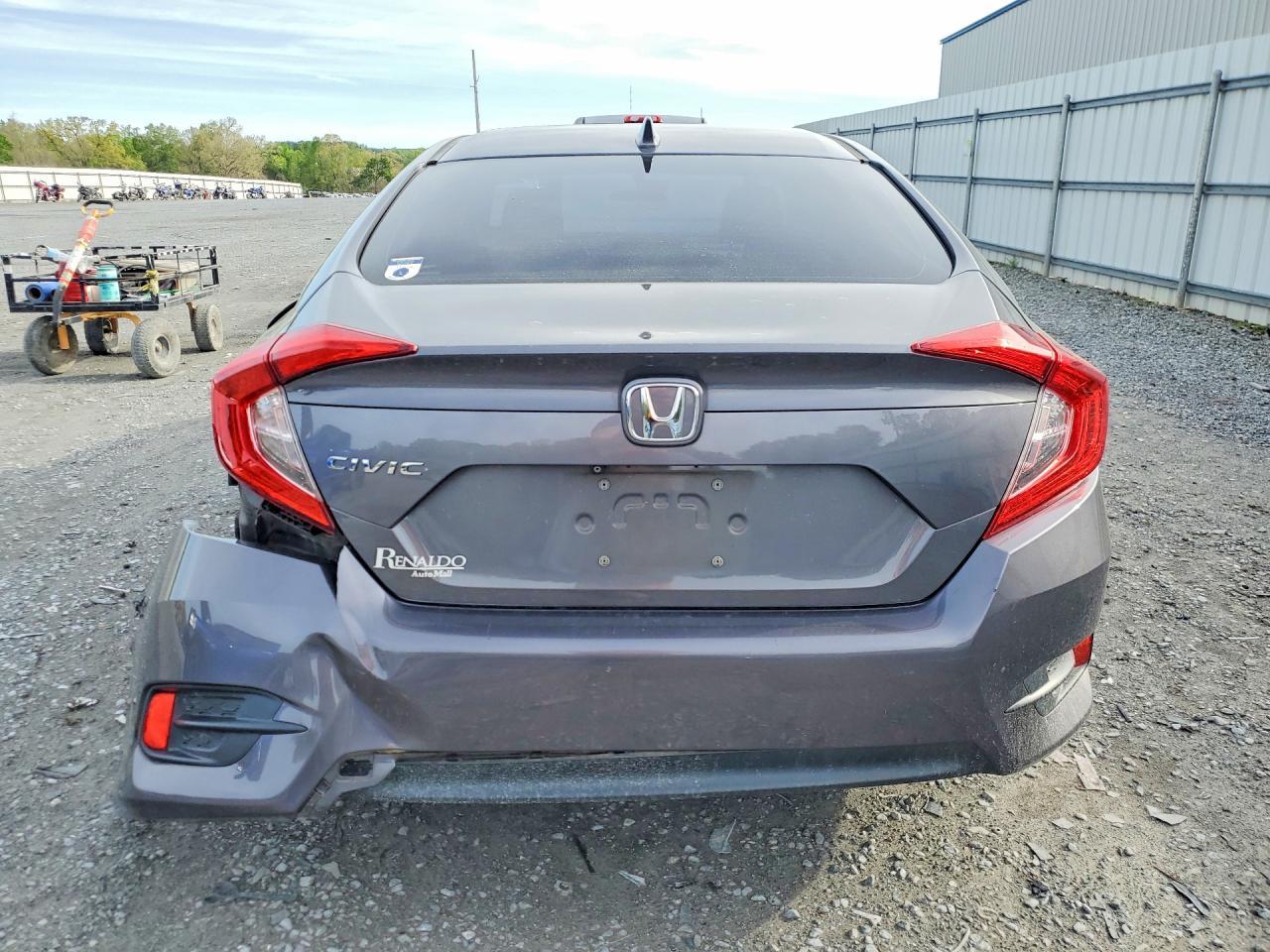 2018 Honda Civic Ex - Image 6