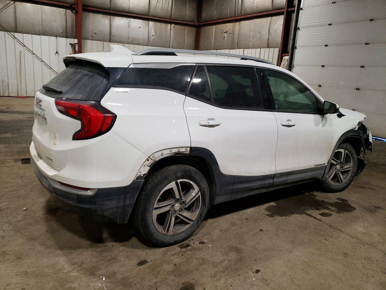 2019 GMC Terrain Slt - Image 3
