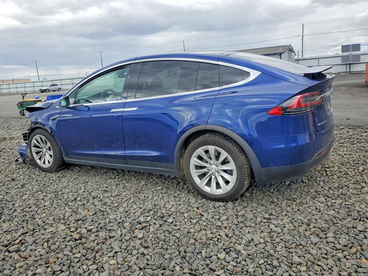 2018 Tesla Model X - Фото 2