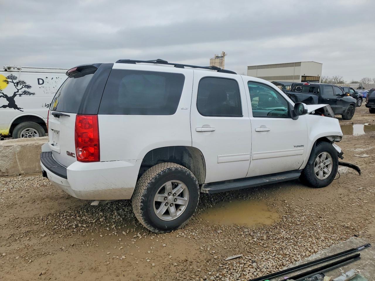2012 GMC Yukon Slt - Фото 3
