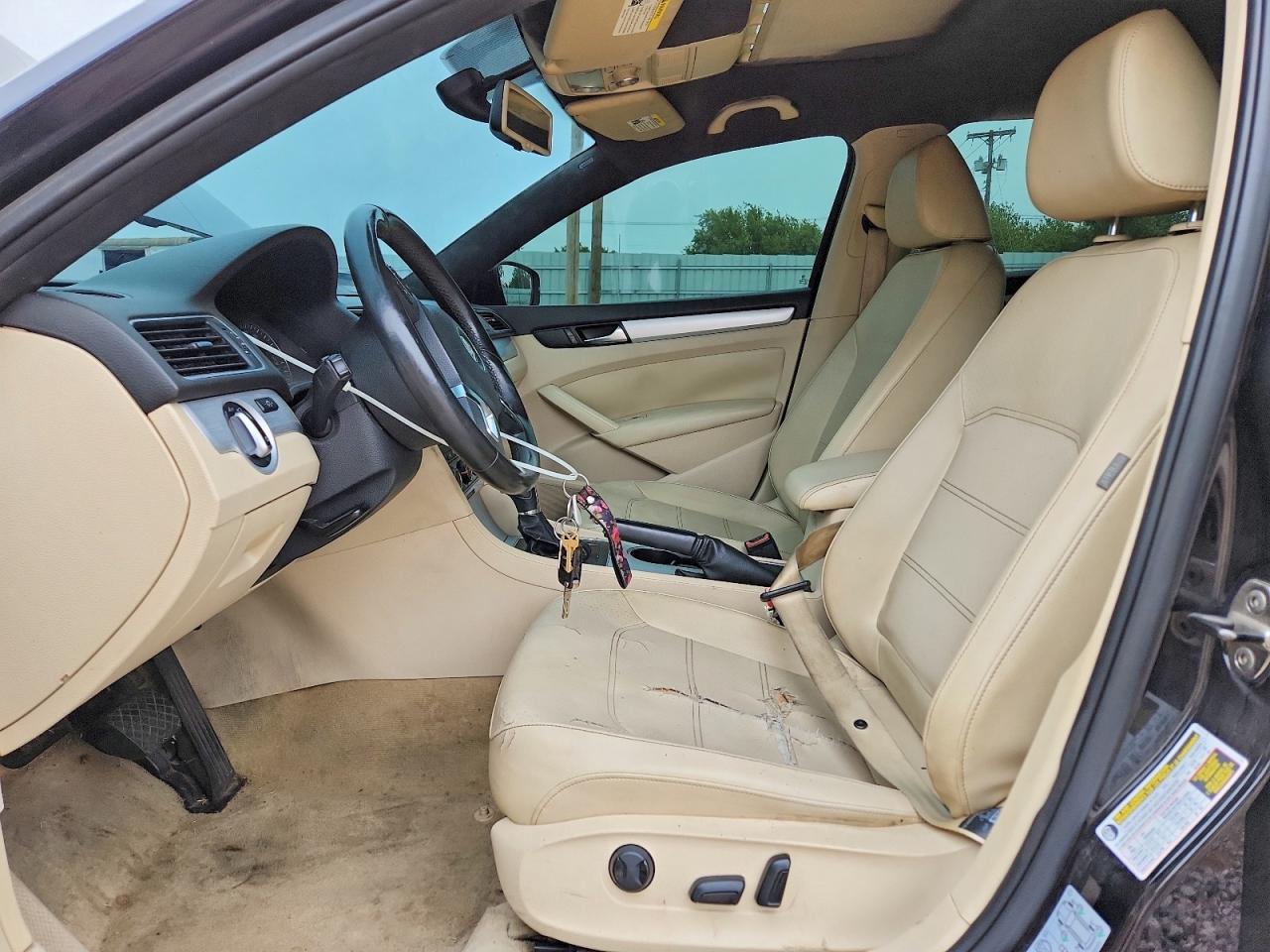 2013 Volkswagen Passat Se - Image 7
