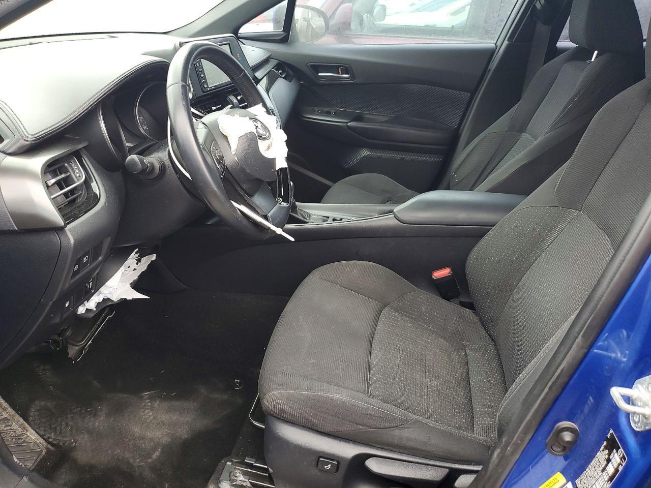 2018 Toyota C-Hr Xle Premium - Фото 7