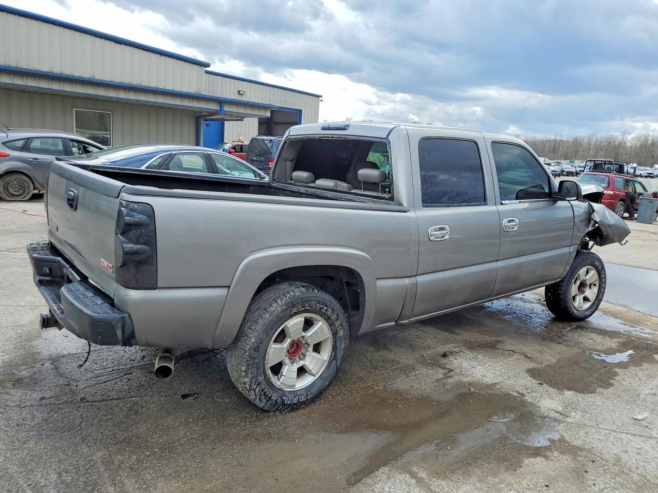 2006 GMC New Sierra K1500 - Фото 3