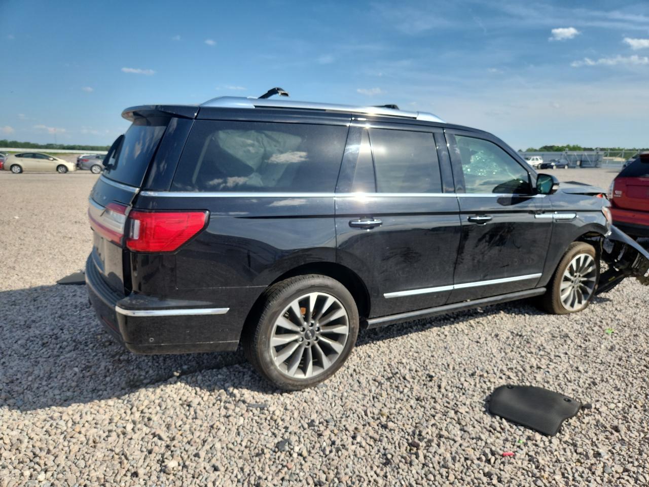 2021 Lincoln Navigator Reserve - Фото 3