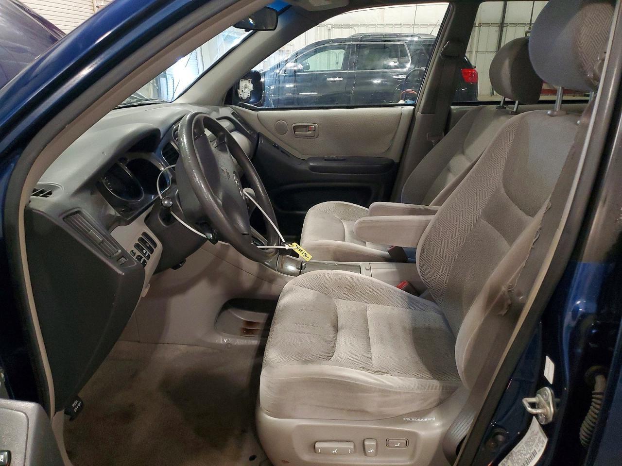 2003 Toyota Highlander Base - Фото 7