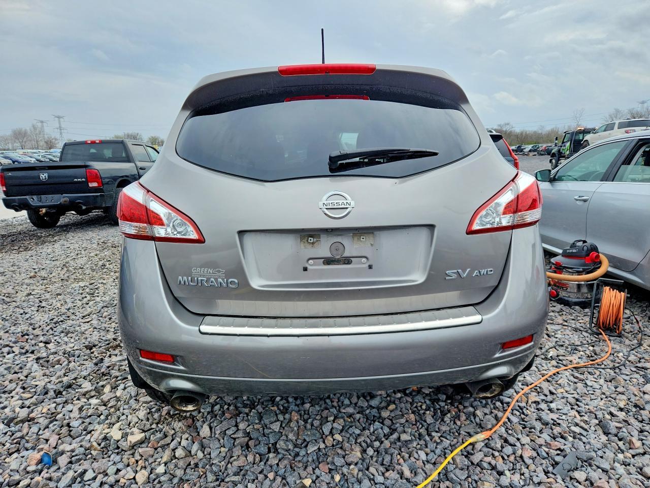 2011 Nissan Murano S - Фото 6