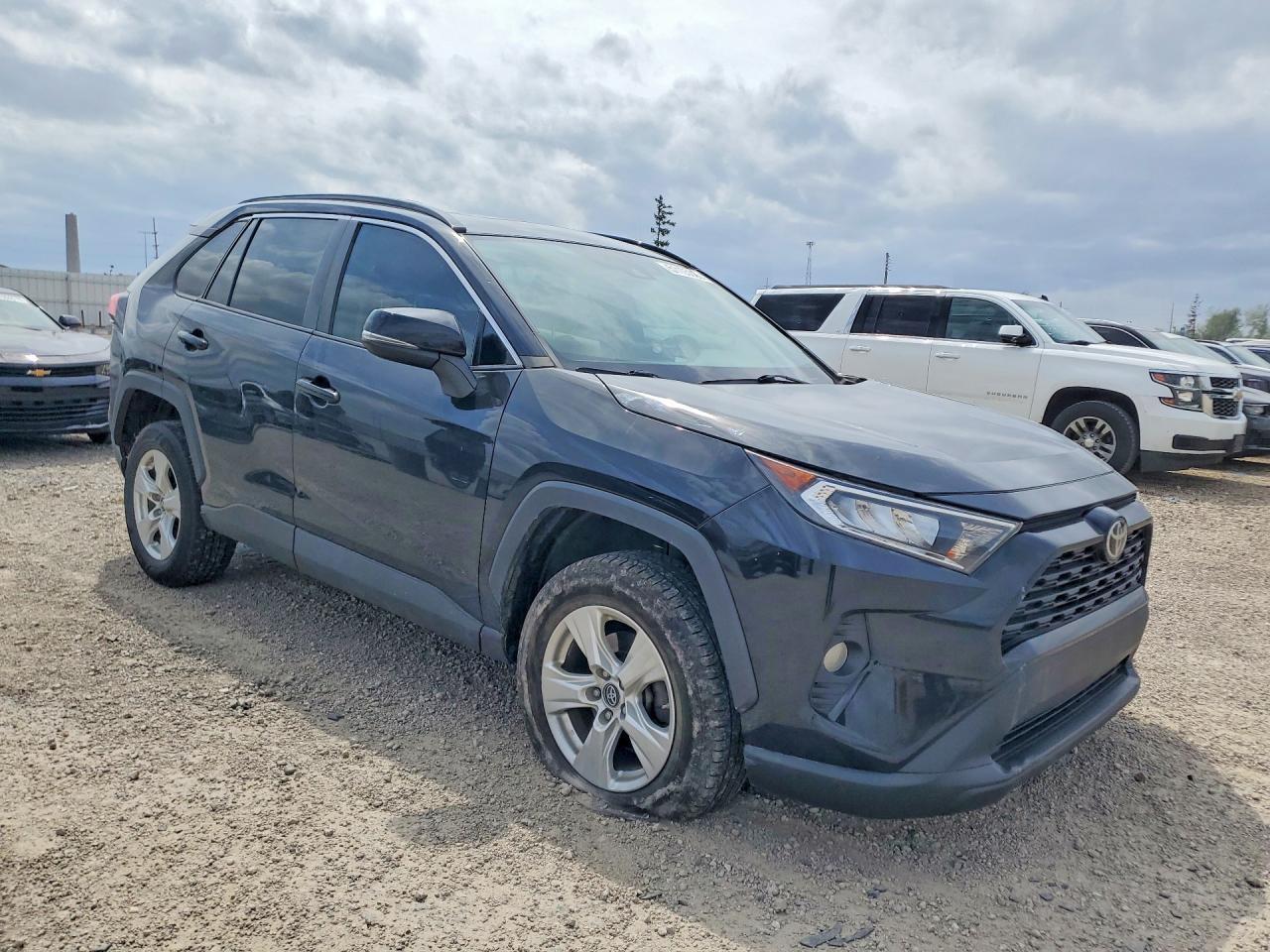 2019 Toyota Rav4 Xle - Фото 4