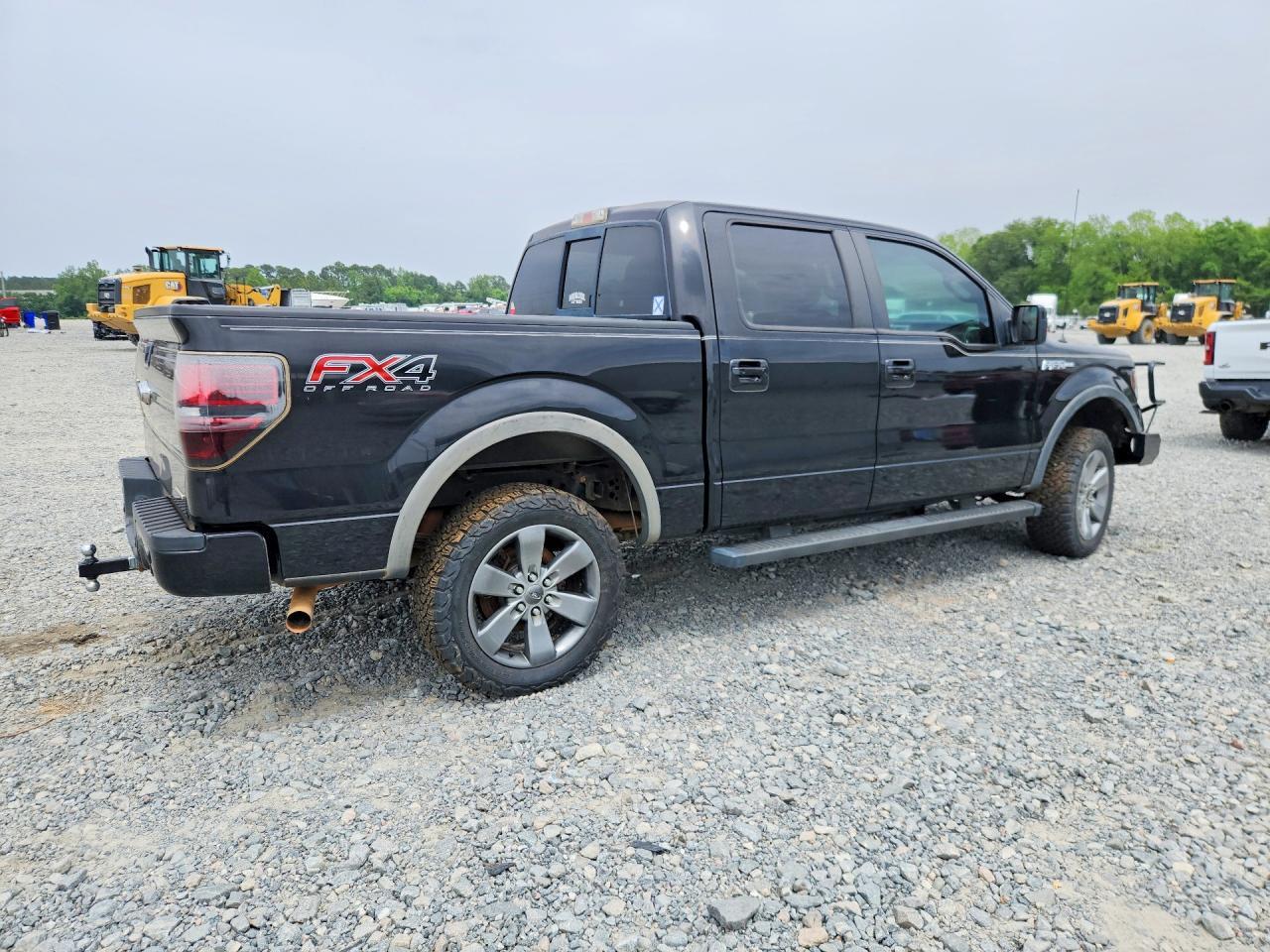 2013 Ford F150 Supercrew - Image 3