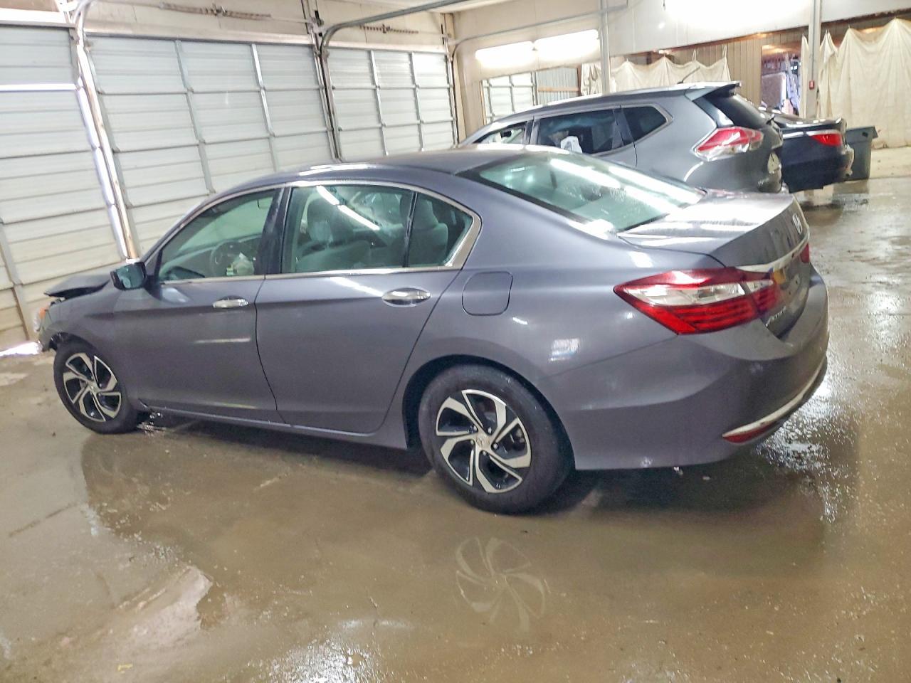 2017 Honda Accord Lx - Фото 2