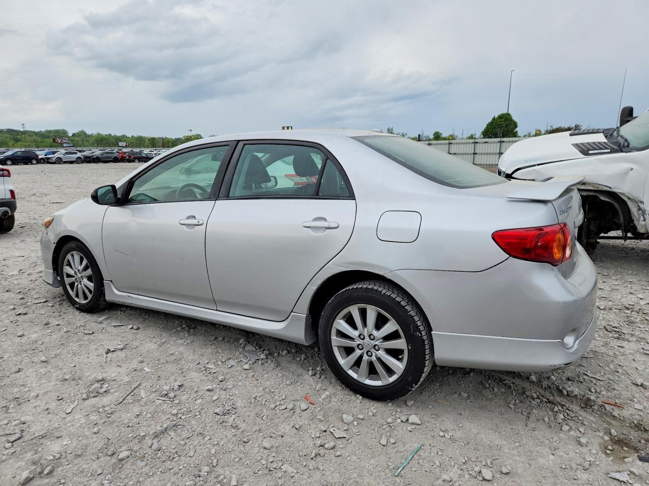 2009 Toyota Corolla S - Image 2