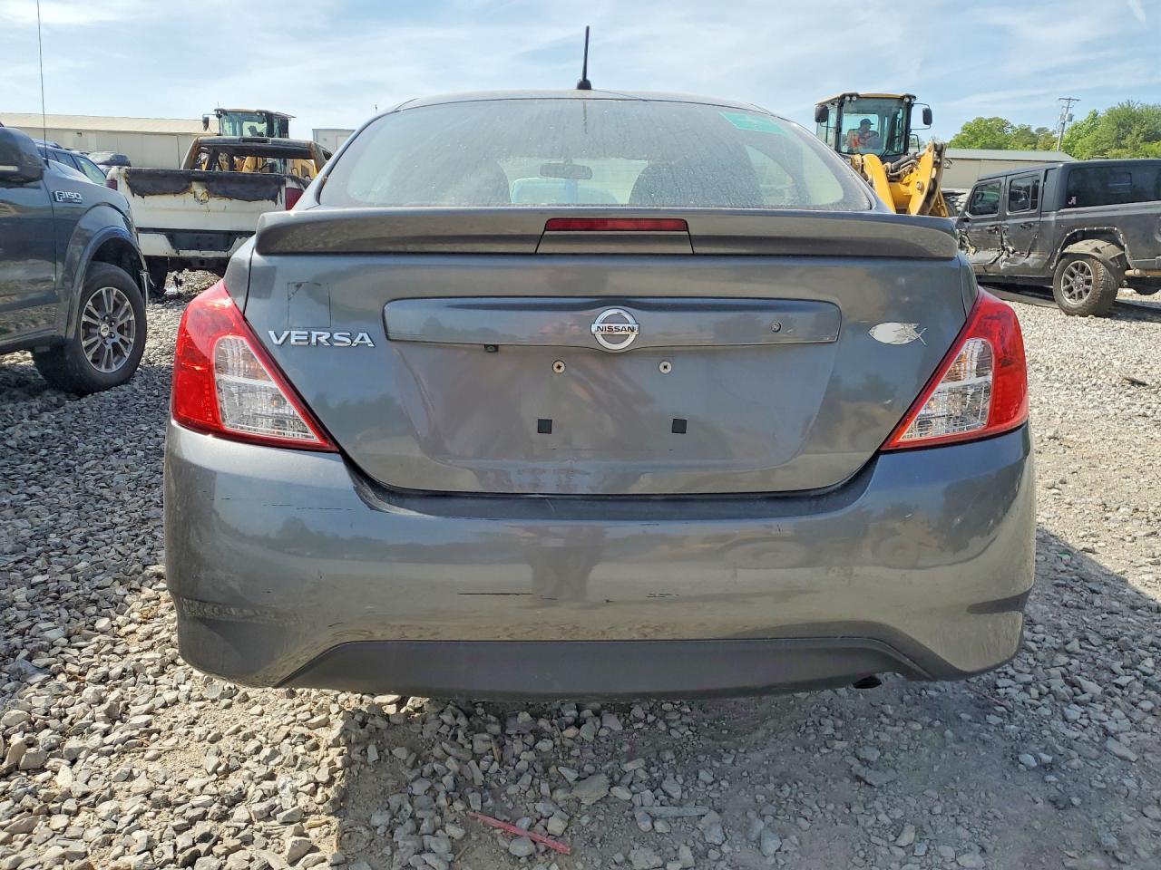 2019 Nissan Versa S Plus - Image 6
