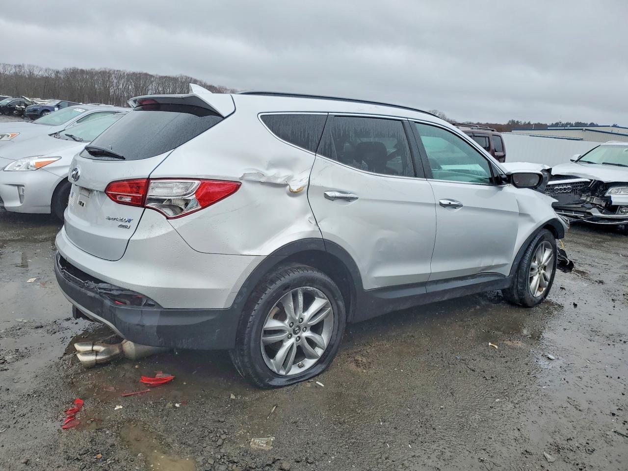 2013 Hyundai Santa Fe Sport 2.0T - Image 3